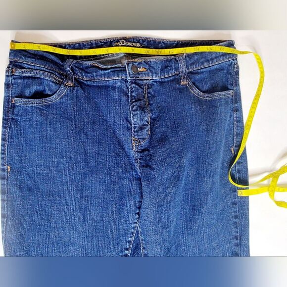 Women's Old Navy the Dreamer Bootcut Jeans - Size 14 Regular - Picture 4 of 7